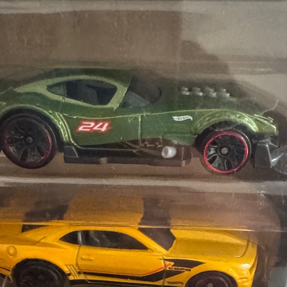 Hot Wheels Racing Car Set - Multicolor - Picture 3 of 5